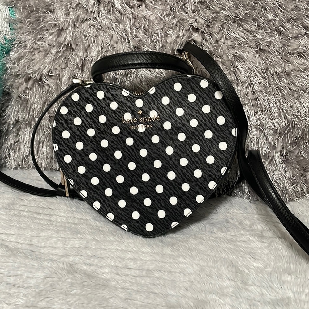 Kate spade heart purse 👛